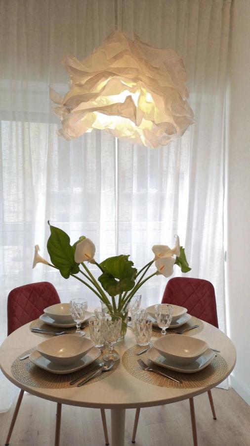 Apartmán So Fine Petruzzelli Flat Bari Exteriér fotografie