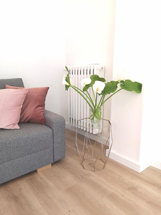 Apartmán So Fine Petruzzelli Flat Bari Exteriér fotografie